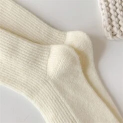 Chaussettes Minimalistes -Akito Paris chaussettes minimalistes 560562