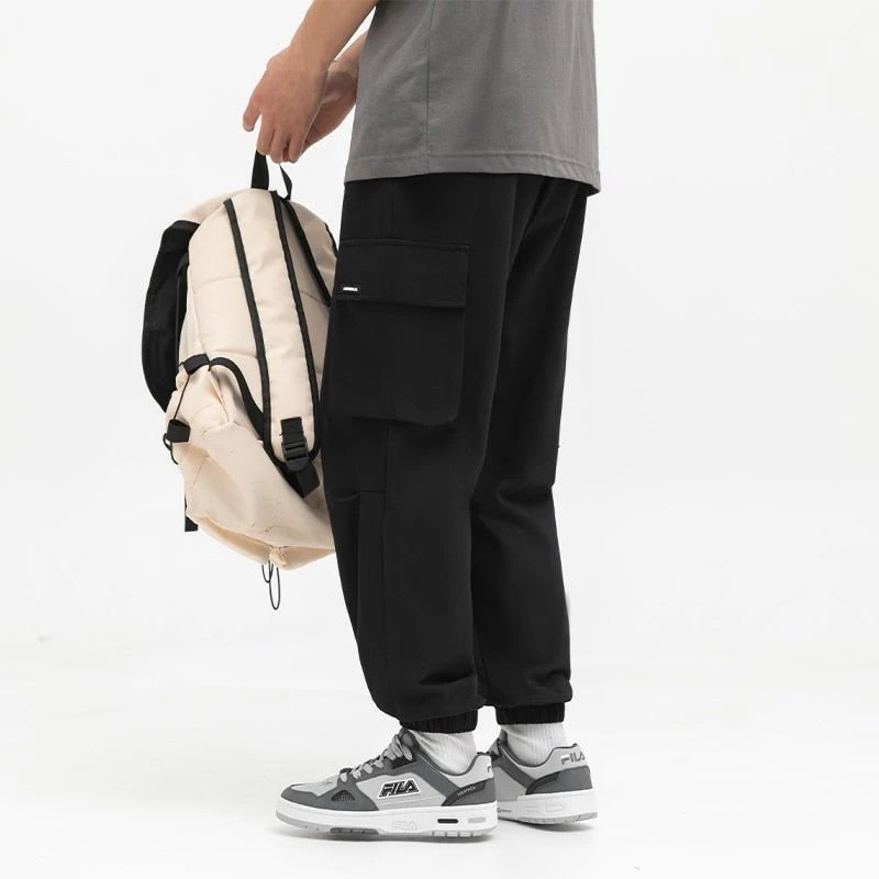 Pantalon Cargo Noir 2 Pantalon Cargo Noir – Image 2